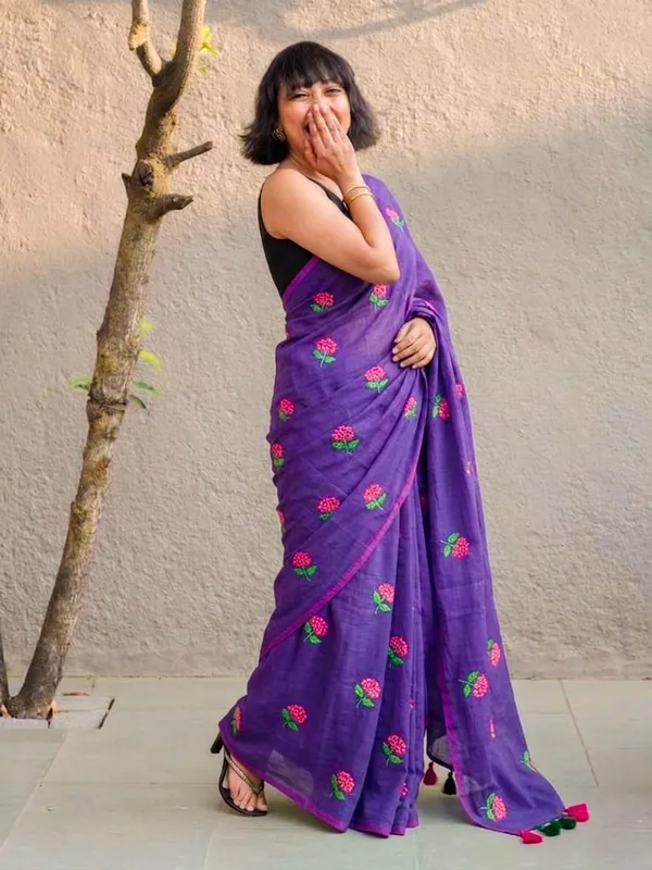 Mull_Cotton_Embroidery_Saree_Without_Blouse_Piece_Quality_Premium_Thin