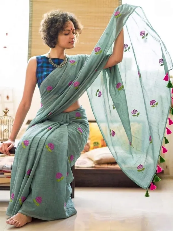 Mull_Cotton_Embroidery_Saree_Without_Blouse_Piece_Quality_Premium_Thin