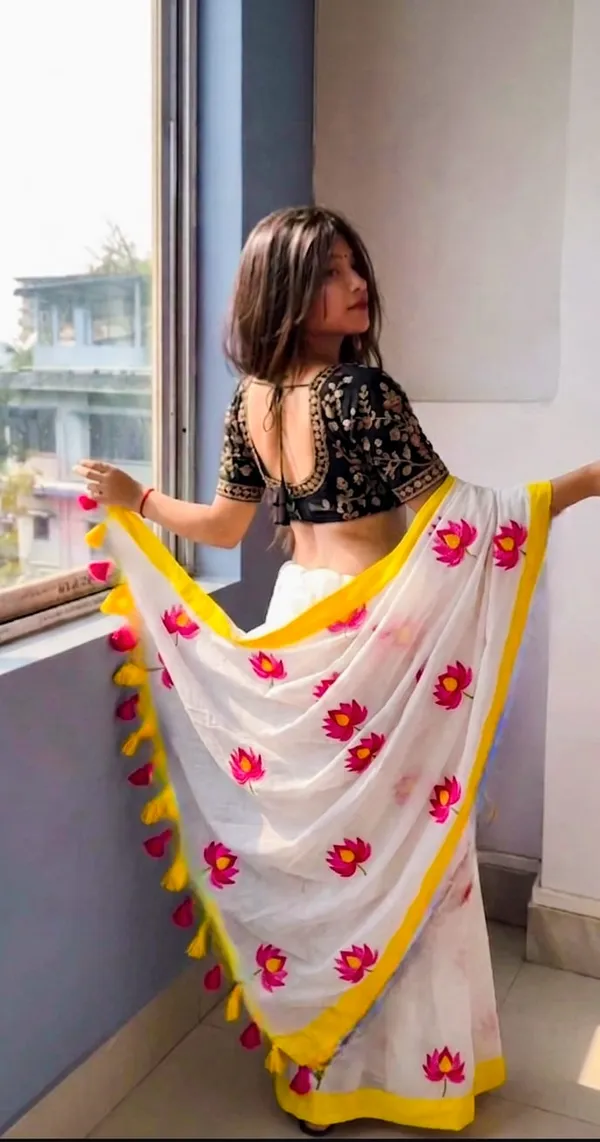 Mull_Cotton_Chain_Sequence_Saree_Without_Blouse_Piece_Quality_Premium_Thin