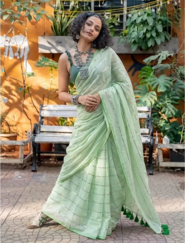 Mull_Cotton_Chain_Sequence_Saree_Without_Blouse_Piece_Quality_Premium_Thin