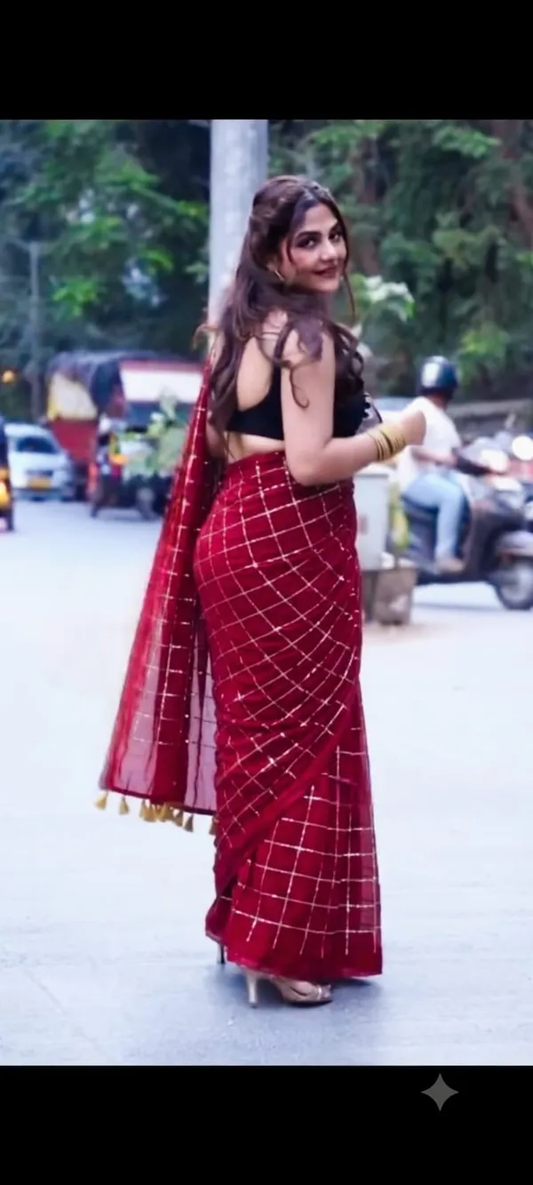 Mull_Cotton_Saree_Without_Blouse_Piece_Quality_Premium_Thin