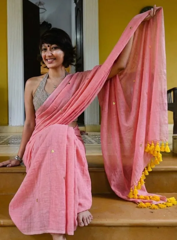 Mull_Cotton_Gini_Work_Saree_Without_Blouse_Piece_Quality_Premium_Thin