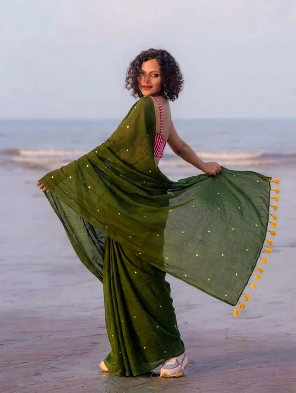120_Count_Mul_Cotton_Gini_Work_Saree_Without_Blouse_Piece
