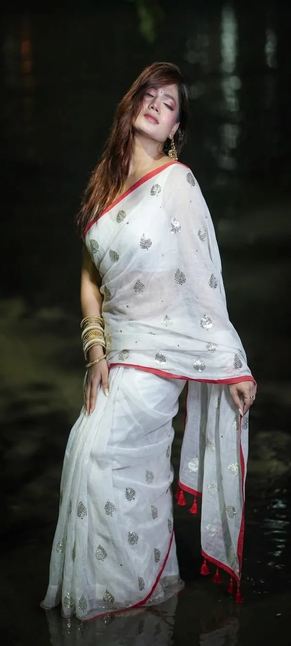 Mul_Cotton_Sequence_Saree_Without_Blouse_Piece_Quality_Premium_Thin