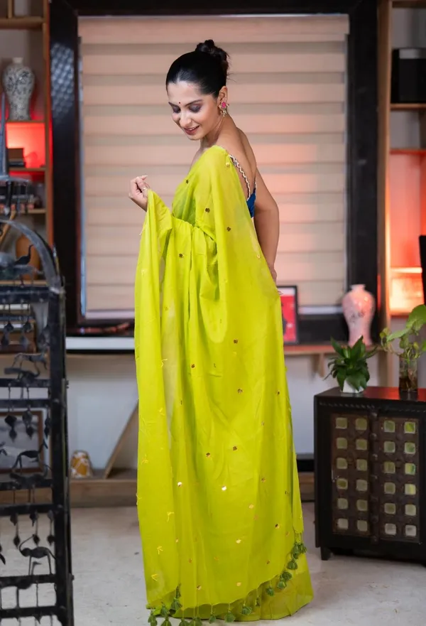 Khadi_Gini_Saree_With_Blouse_Piece