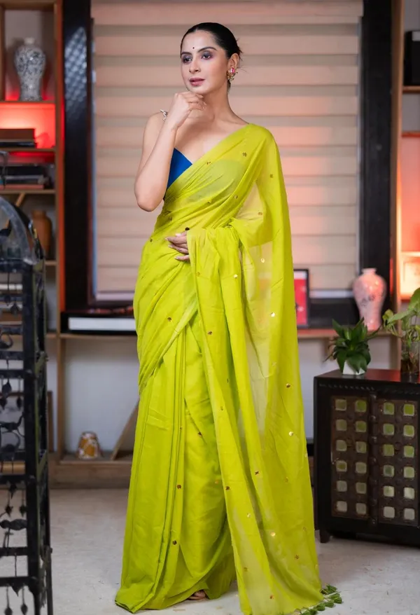 Khadi_Gini_Saree_With_Blouse_Piece