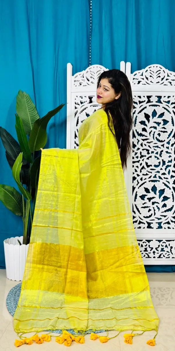 Kerala_Cotton_Tissue_Saree_With_Blouse_Piece