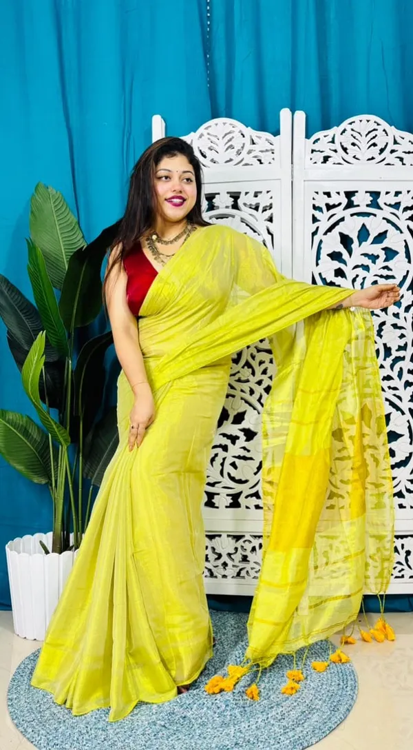 Kerala_Cotton_Tissue_Saree_With_Blouse_Piece