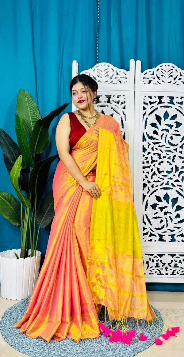 Kerala_Cotton_Tissue_Saree_With_Blouse_Piece