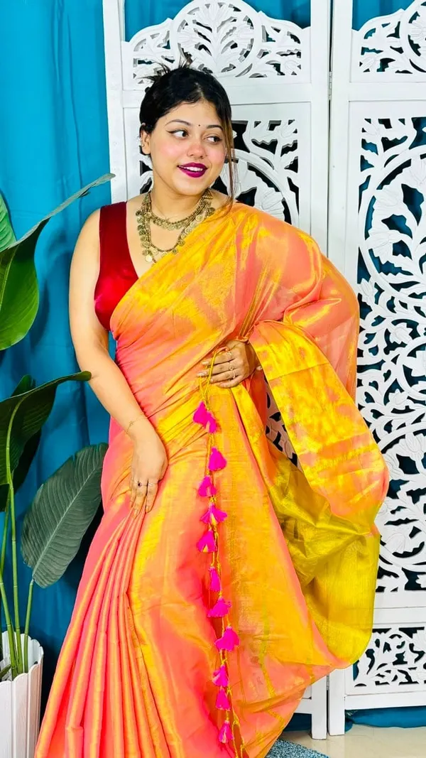 Kerala_Cotton_Tissue_Saree_With_Blouse_Piece