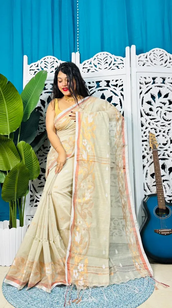 Copper_Zari_Woven_Slub_Saree_With_Blouse_Piece