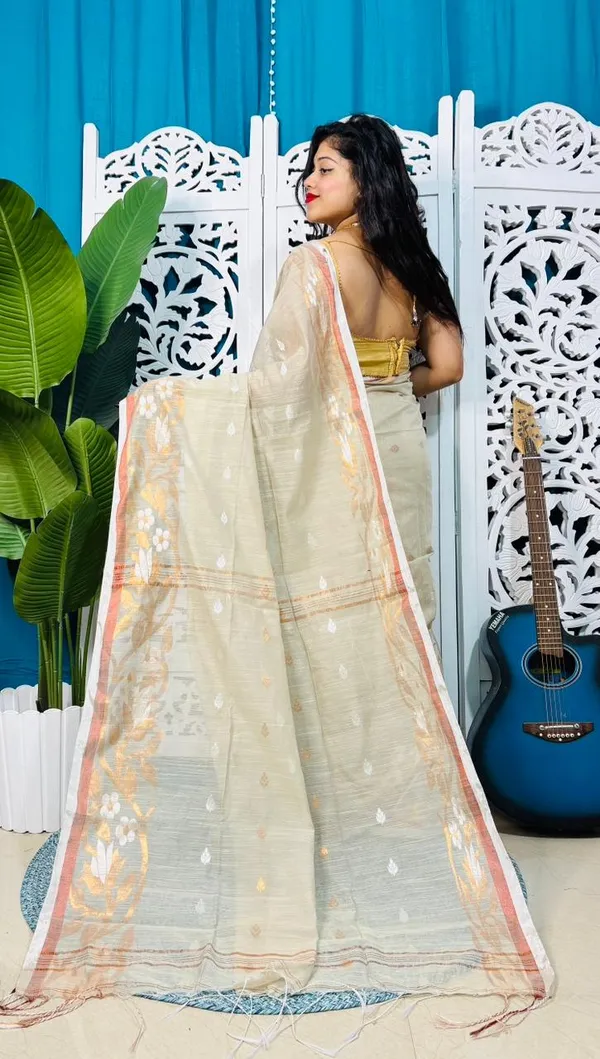 Copper_Zari_Woven_Slub_Saree_With_Blouse_Piece
