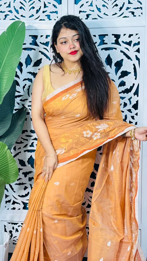 Copper_Zari_Woven_Slub_Saree_With_Blouse_Piece