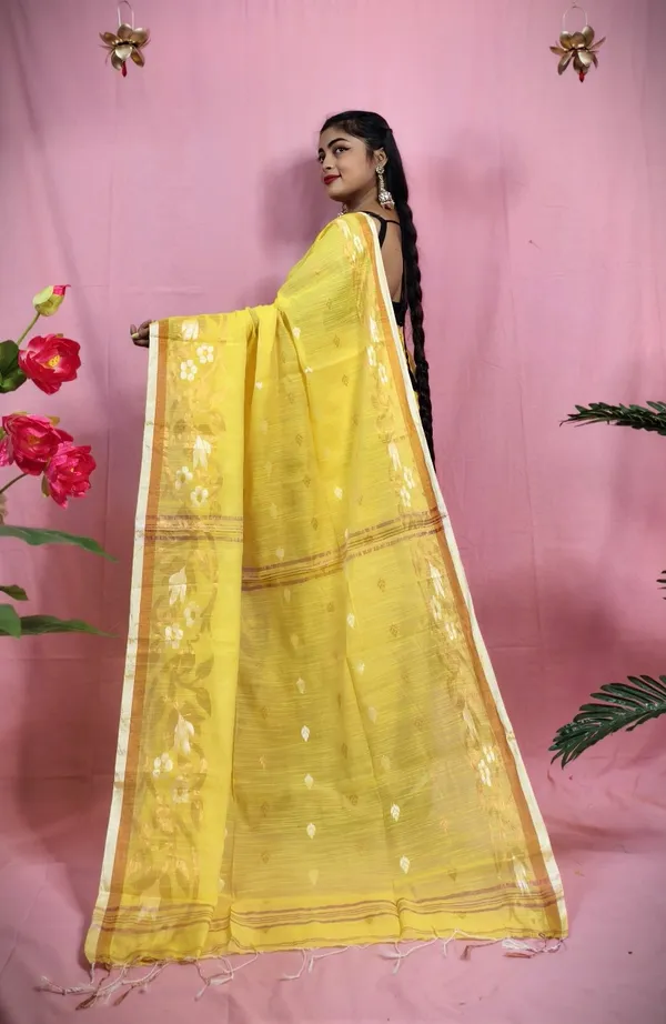 Copper_Zari_Woven_Slub_Saree_With_Blouse_Piece