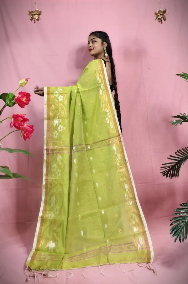 Copper_Zari_Woven_Slub_Saree_With_Blouse_Piece