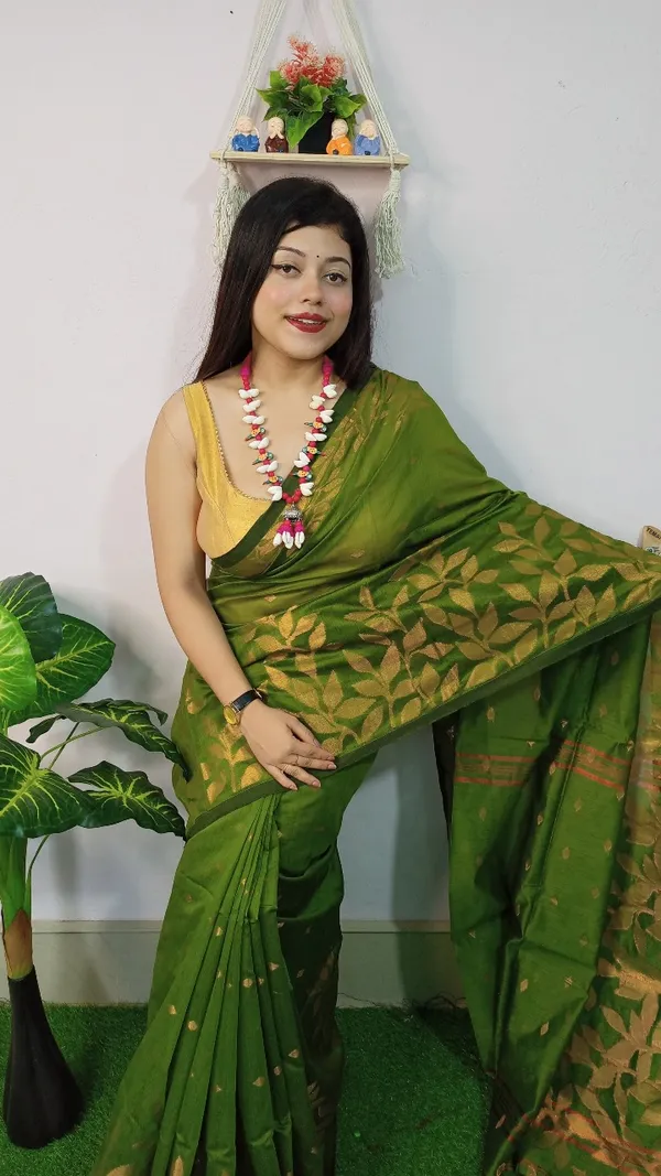 Handloom_Copper_Zari_Woven_Saree_With_Blouse_Piece
