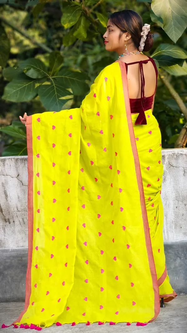Love_Khadi_Saree_With_Different_Colour_Border_And_Blouse_Piece