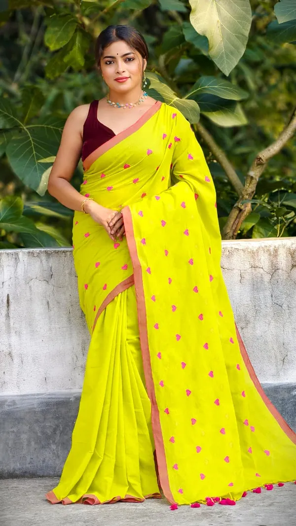 Love_Khadi_Saree_With_Different_Colour_Border_And_Blouse_Piece
