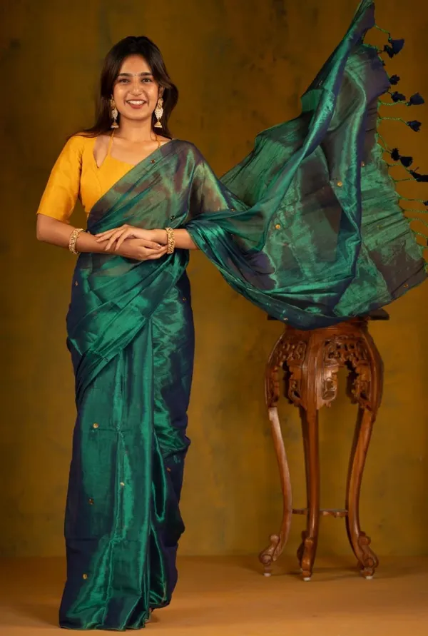 Gini_Tissue_Saree_With_Blouse_Piece