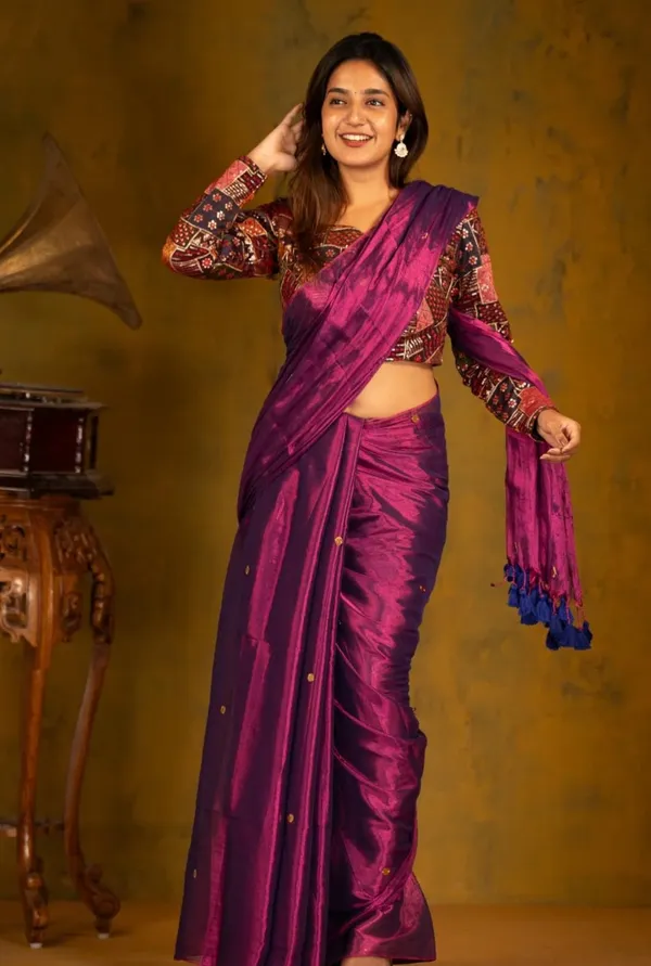 Gini_Tissue_Saree_With_Blouse_Piece