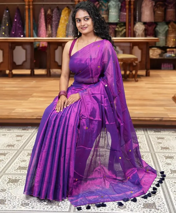 Gini_Tissue_Saree_With_Blouse_Piece