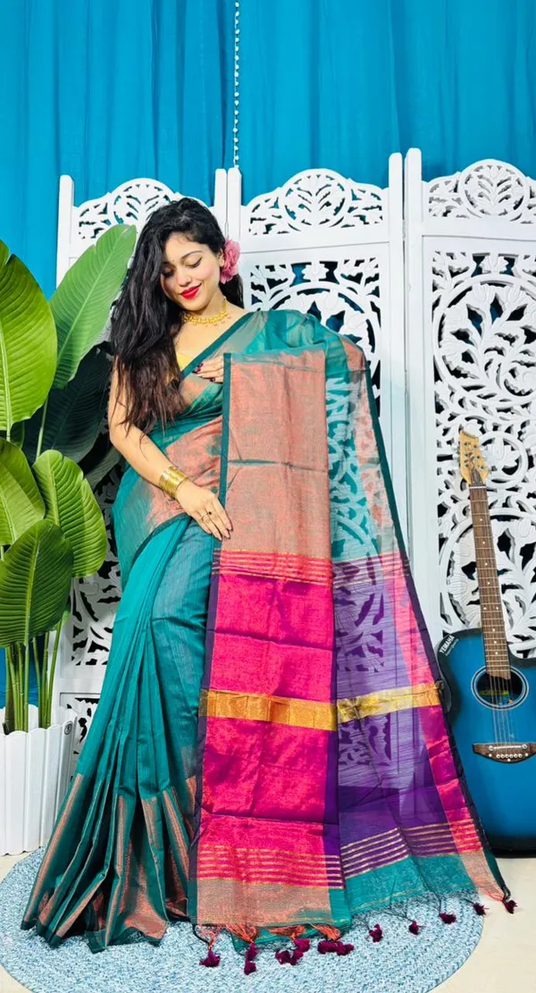 Plain_Cotton_Slab_Saree_With_Blouse_Piece