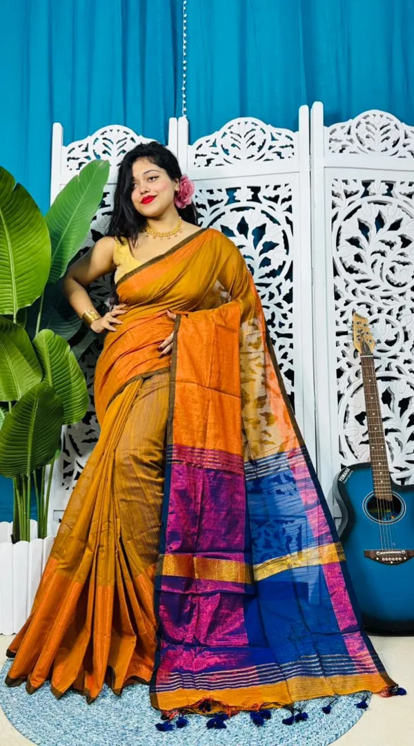Plain_Cotton_Slab_Saree_With_Blouse_Piece