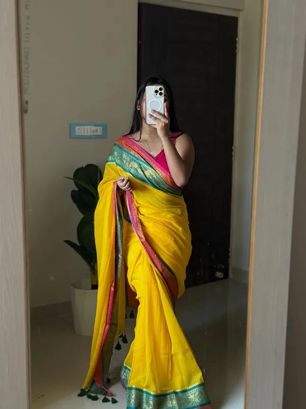 Mul_Cotton_Saree_With_Blouse_Piece