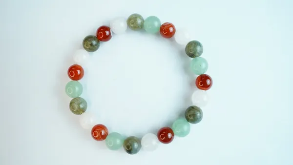 Taurus_(Vrishabh_Rashi)_Crystal_Bracelet