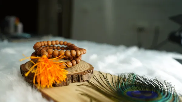 Sandalwood_Mala_–_The_Mala_of_Peace,_Devotion_&_Divine_Connection