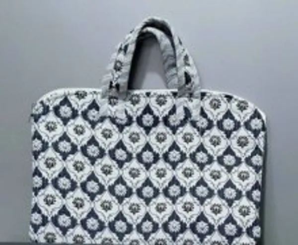 Nandrani_Quilted_Cotton_Laptop_Bag_(LB_11x15)_-_Design_11