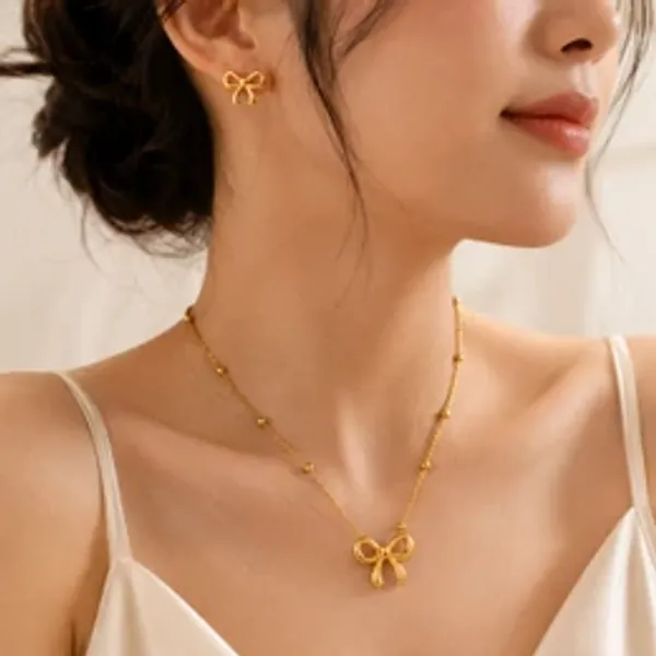 Gold_Tone_Bow_Pendant_Necklace_for_Women