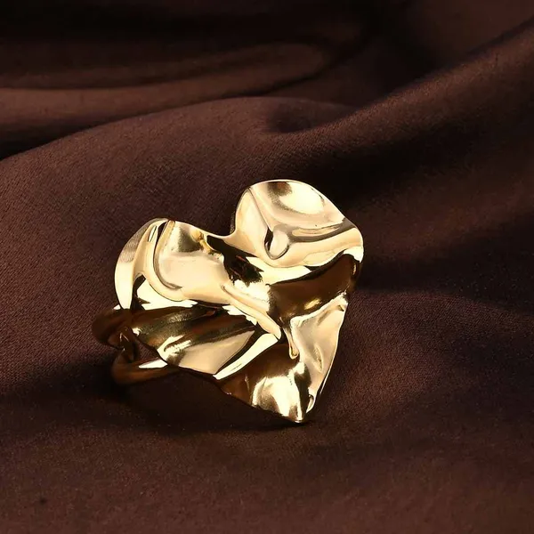 Gold_Tone_Textured_Snake_Ring_for_Women