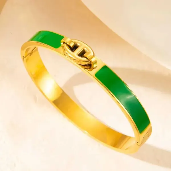 Green_Gold_Tone_Bangle_Bracelet_for_Women