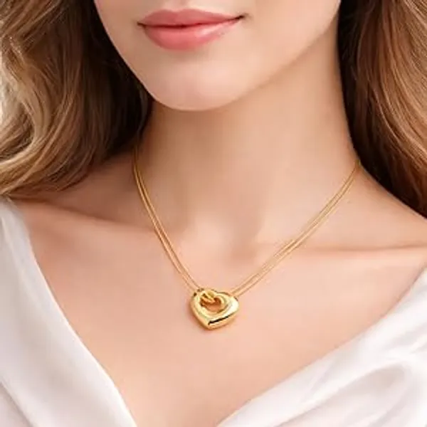 Gold_Tone_Heart_Pendant_Necklace_for_Women
