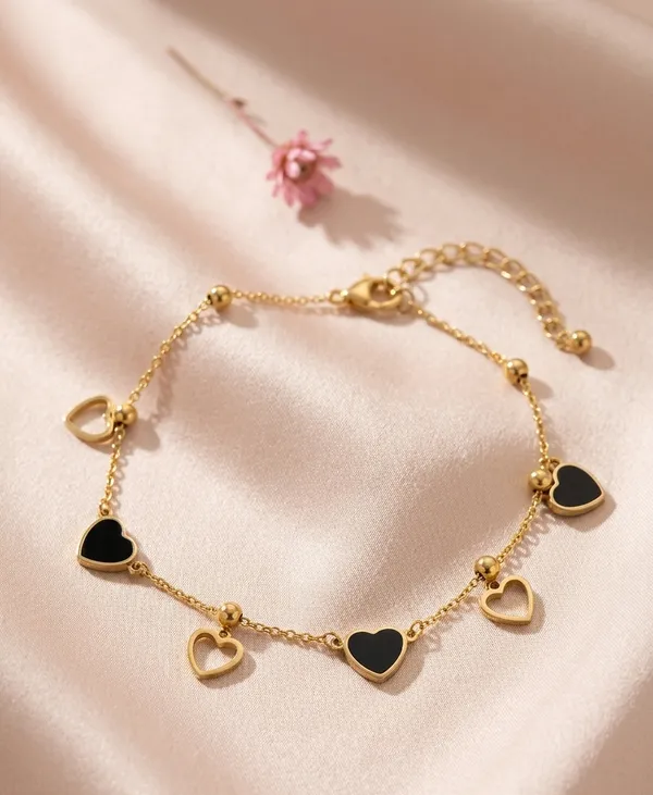 Gold_Tone_Heart_Charm_Bracelet_for_Women