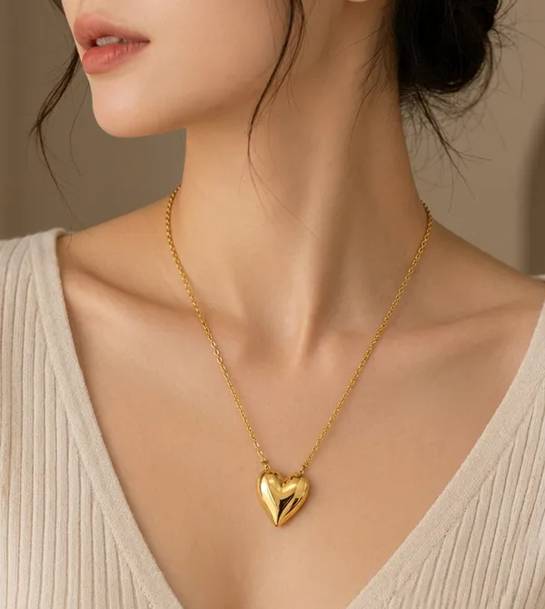 Gold_Tone_Heart_Necklace_And_Earrings_Set_for_Women