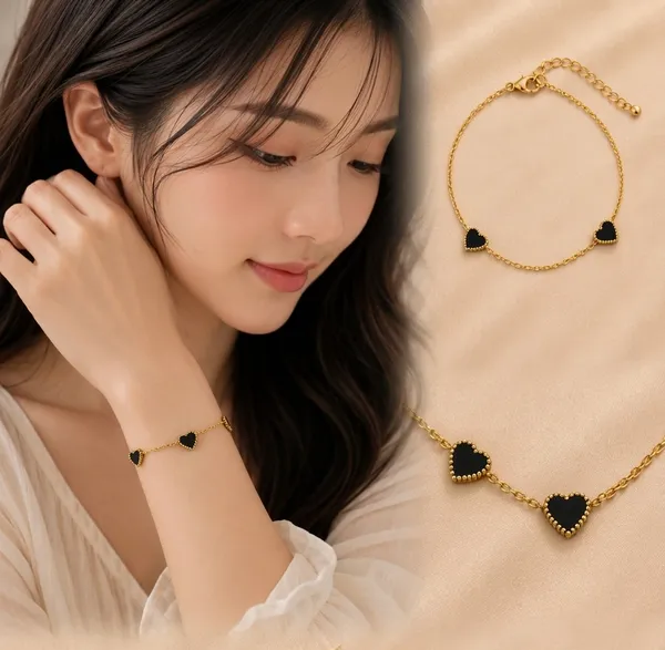 Gold_Tone_Heart_Charm_Bracelet_for_Women