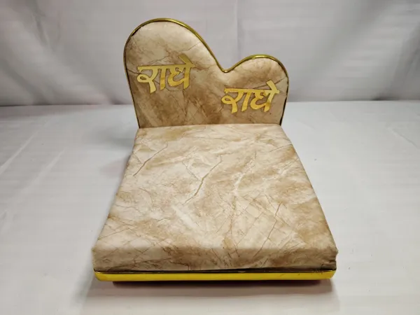 light_cream_bed