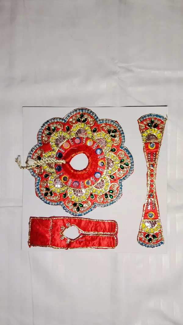 Flower_shaped_Poshak