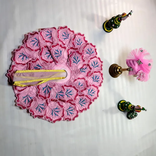 Pink_Silk_Net_Leaf_Poshak_For_Laddu_Gopal_Ji