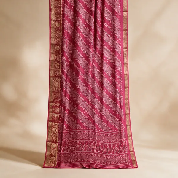 Pink_Printed_Saree_For_Women