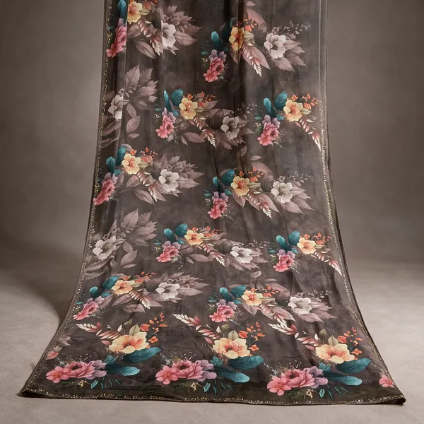 Grey_Floral_Print_Saree_For_Women