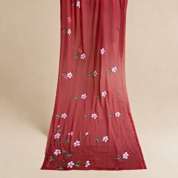 Red_Floral_Embroidered_Saree_For_Women