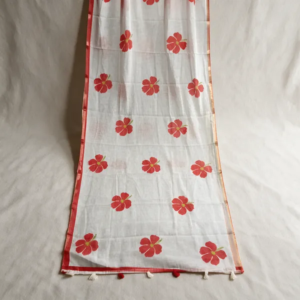 White_Floral_Print_Saree_For_Women