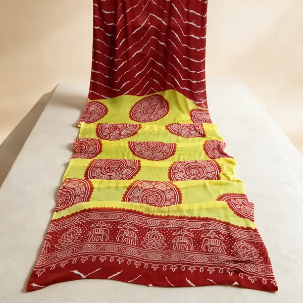 Red_Yellow_Printed_Saree_For_Women
