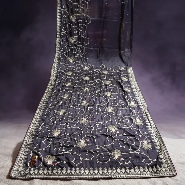 Navy_Embroidered_Saree_For_Women