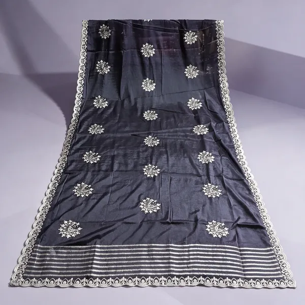 Navy_Floral_Border_Saree_For_Women