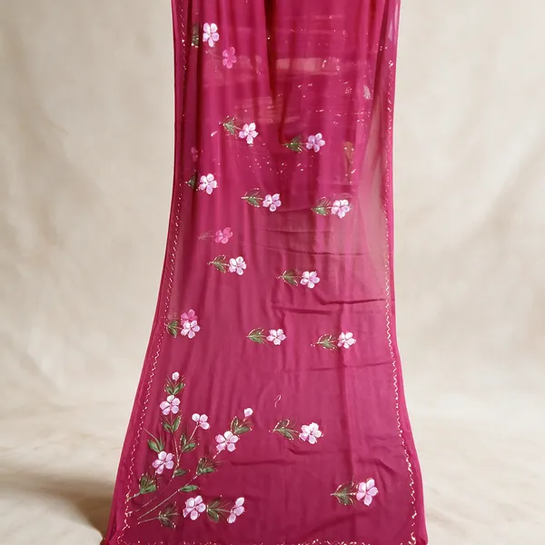 Pink_Floral_Embroidered_Saree_For_Women
