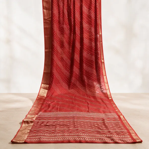 Red_Printed_Saree_For_Women